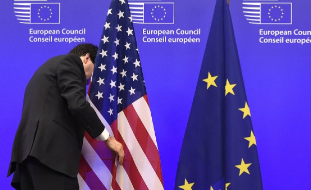 Прогноза на Eurasia Group: Европа ще скъса със САЩ заради Москва и Пекин