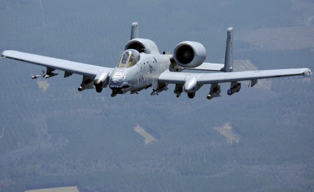 МО: „Странно маневриращият” самолет участва в българо-американската летателна тренировка Thracian Thunder 16