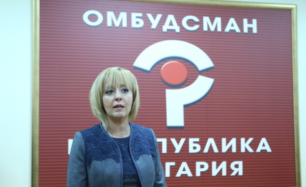Манолова: Гневна и отчаяна съм, депутатите не проявиха съчувствие към тези, които имат най-голяма нужда