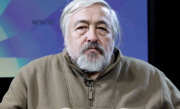 Известен руски опозиционер и публицист намерен мъртъв в жилището си в Москва