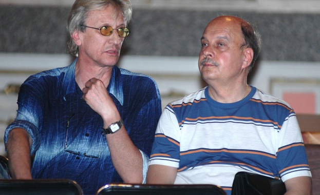 Брюксел иска солидарност. В какво – в глупостта? ЕК да подаде оставка заради мигрантите!