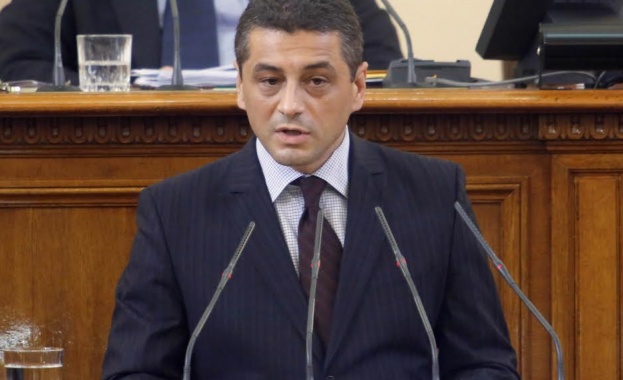 Красимир Янков: Електронната идентификация - нов метод за печалби на близки фирми до властта