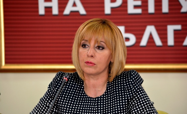 Мая Манолова към екоминистъра: Оттеглете глоба „клошар”