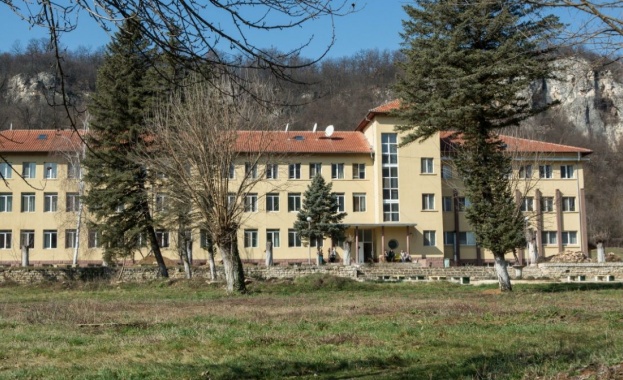 Повече от 1200 са опасните психоболни в България Повече от 1200 са опасните психоболни в България