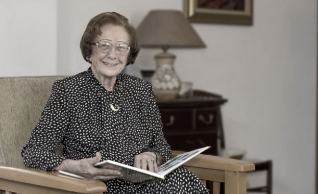 Хем съм там, хем съм жива...