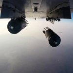 За 3 денонощия ВКС на РФ са поразили близо 900 обекта на терористите в Сирия