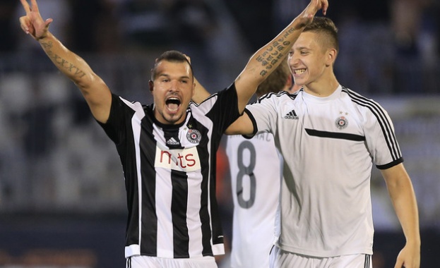 Божинов с феноменален гол за Партизан 