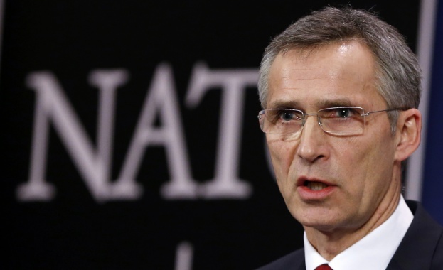 Й. Столтенберг: НАТО е готова за диалог с Русия и не иска студена война
