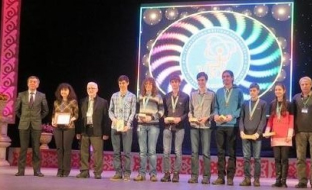 Как се печелят олимпиади, или петимата от СМГ