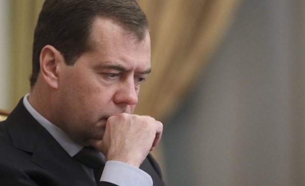 Дм. Медведев: Продължаването на санкциите намалява шансовете на Европа да запази позициите си на руския пазар