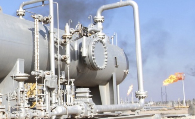 Катар, Русия и Саудитска Арабия замразяват добива на нефт на нивото от 11 януари
