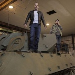 „Ловец на оръжия“ разкрива историята зад едни от най-емблематичните военни реликви 