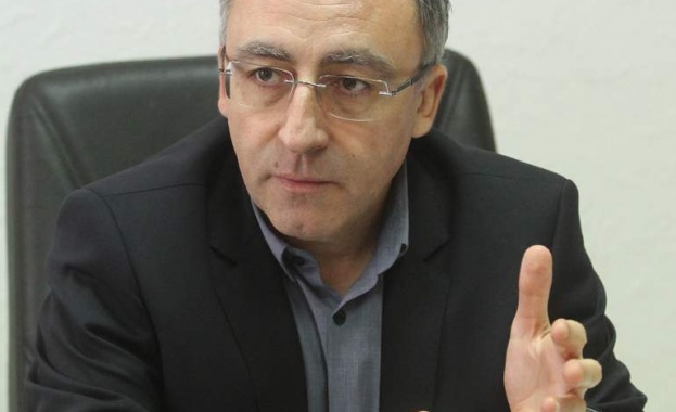 Диян Стаматов: „Стани, стани, юнак балкански” влиза в литературата за VII клас