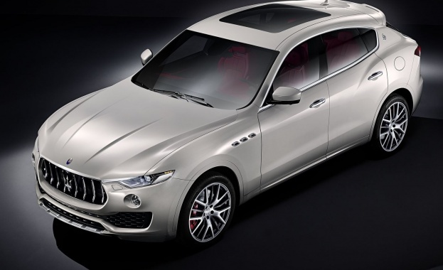 Maserati показа кросовъра си
