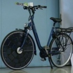 Холандски конструктори създадоха електрически велосипед със соларни клетки 