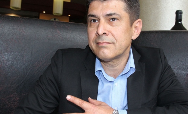 Д. Гяуров: Трябва да очакваме сериозен мигрантски удар след ограниченията от македонска страна