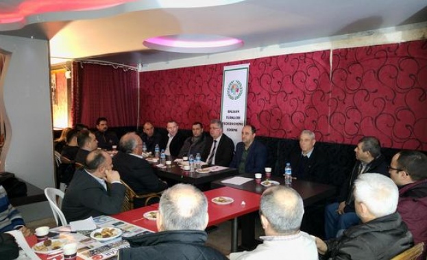 Лидер на изселници в Турция: Партия ДОСТ може да спечели 380 000 гласа на избори
