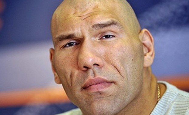 Руски депутат, световен шампион по бокс, идва за 3 март по покана на Сидеров