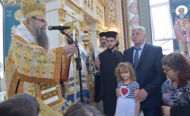 Областният води руска делегация при владиката