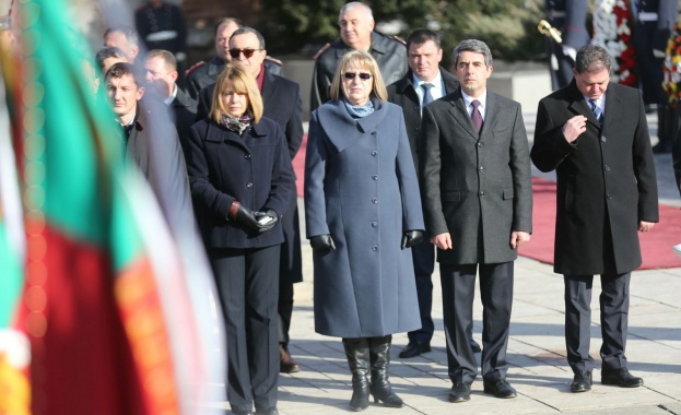 ГЕРБ е против връщането на наборната служба