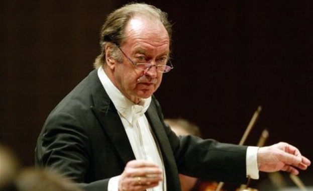 Отиде си Николаус Арнонкур - диригентът благородник