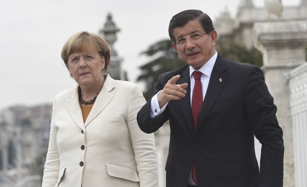 Турция поискала от ЕС 20 млрд. евро за бежанците