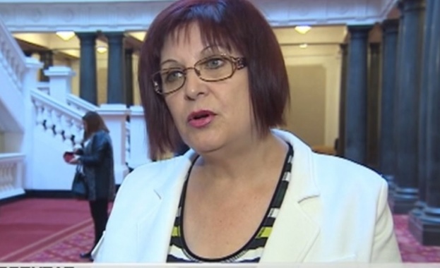 Бойка Маринска съобщи за mублично обсъждане утре по измененията на Закона за юридическите лица с нестопанска цел