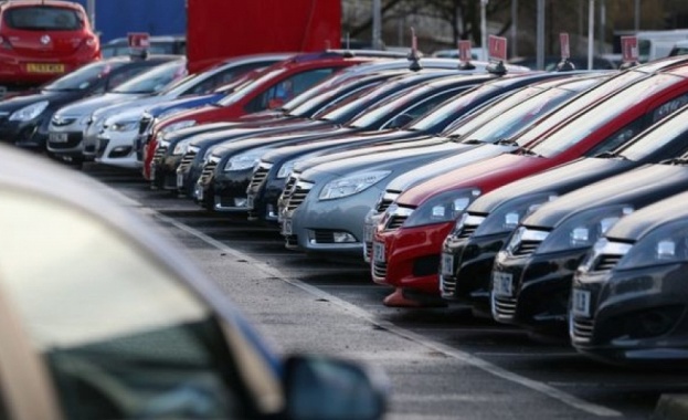 Евтини автомобили продава НАП Пловдив
