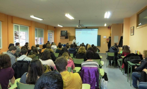 Ученици от Долни Дъбник участваха в среща по програма Еразъм+ в Калатаюд, Испания