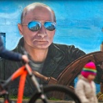 Днес Путин ще посети Крим