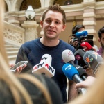 За и против споразумението между ЕС и САЩ за съхраняване на данни за потребители на социалните мрежи