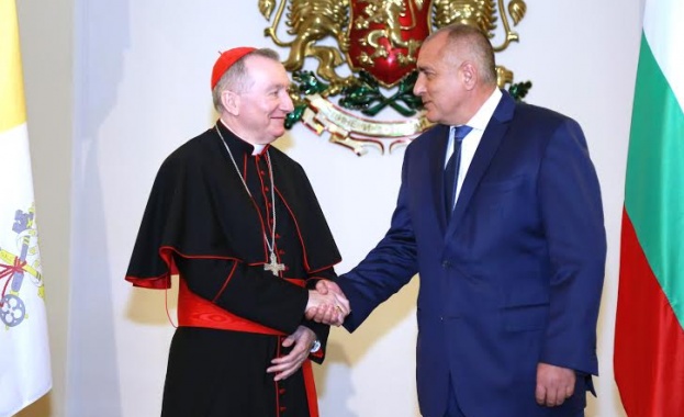 Пиетро Паролин: Посещението ми в България не значи, че папа Франциск ще посети страната (обновена)