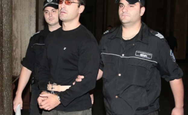 Задържаният за убийството на двамата братя в Ботевград е Владимир Пелов