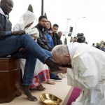 Папата не е Меркел