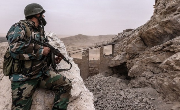 Путин съобщи, че руски контингент ще участва в разминирането на Палмира