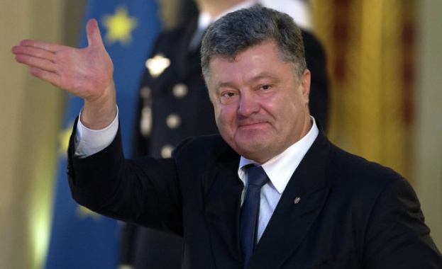 Порошенко призова за по-строги санкции срещу Русия