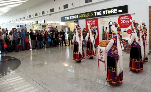 Несебър посрещна първите израелски туристи