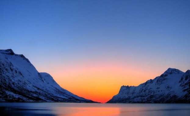 Руски учени откриха озонова дупка над Арктика