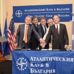 Пощенско-филателно издание отбелязва четвърт век от създаването на Атлантическия клуб в България
