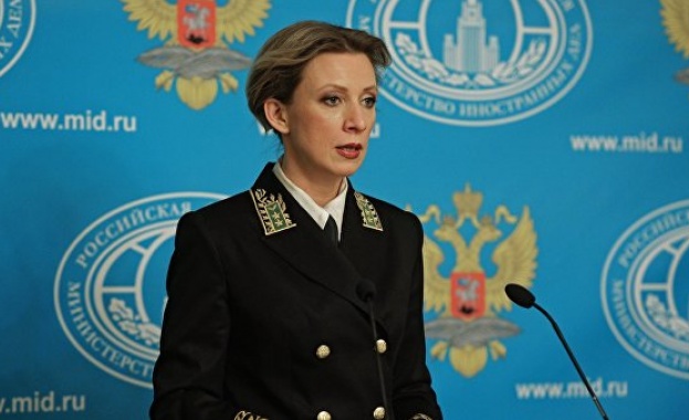 Захарова отговори на думите на Порошенко за референдума в Холандия