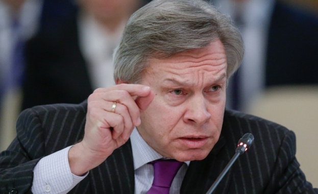 Пушков: Обама трябва да се откаже от Нобеловата награда за мир и да я даде на либийските деца