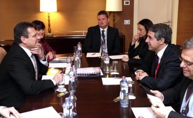 Не съм съгласен в енергетиката да има само интереси и геополитика