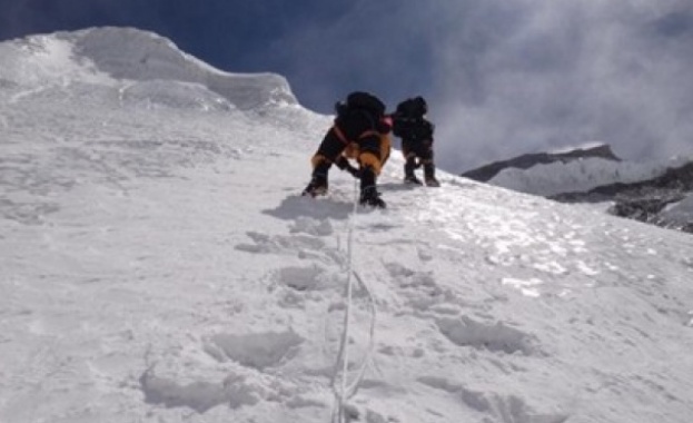 Българи на косъм от смъртта в Хималаите
