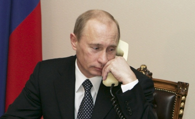 В телефонен разговор с Обама Путин изрази надежда, че Киев ще започне диалог с Донбас