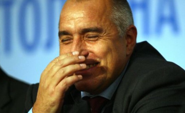 Защо премиерът лъже, а водещите не смеят да го засекат