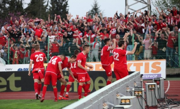 ЦСКА победи Берое с 2:0 в среща-реванш от 1/2-финалната фаза в турнира за Купата на България