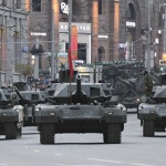 Русия ще получи първите 100 серийни танка Т-14 „Армата“ през 2018 година