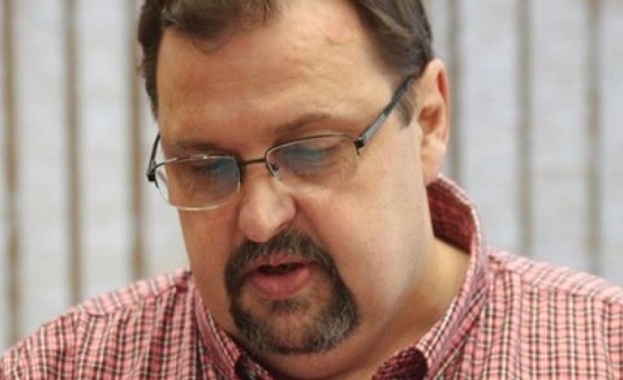 Почина писателят Стефан Бонев
