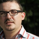 Близо 60% от хората одобряват въвеждането на вероучение