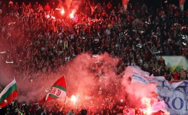 Само за час феновете изкупиха 5000 билета за финала за Купата на България 